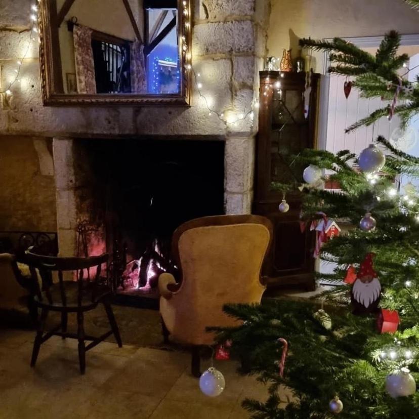 Le Manoir De St Marcel Villa Saint-Marcel-du-Périgord Стая снимка